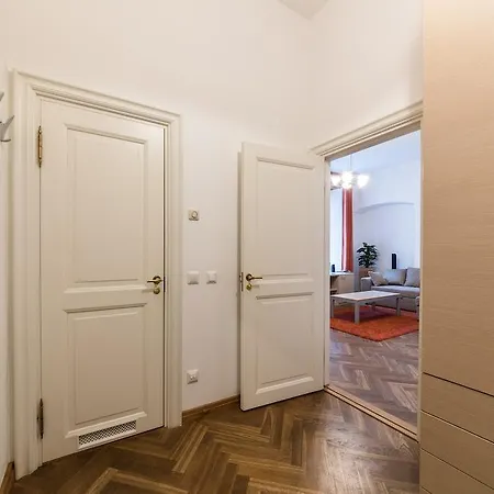 Appartamento Best Apartments- Rataskaevu Studio Reval