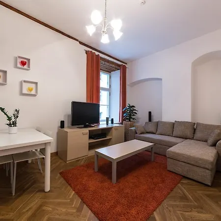 Appartamento Best Apartments- Rataskaevu Studio Reval